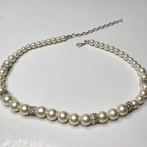 Faux White Pearl and Rhinestone Accented Spacer Beaded Necklace 18"L - Picture 2 of 3
